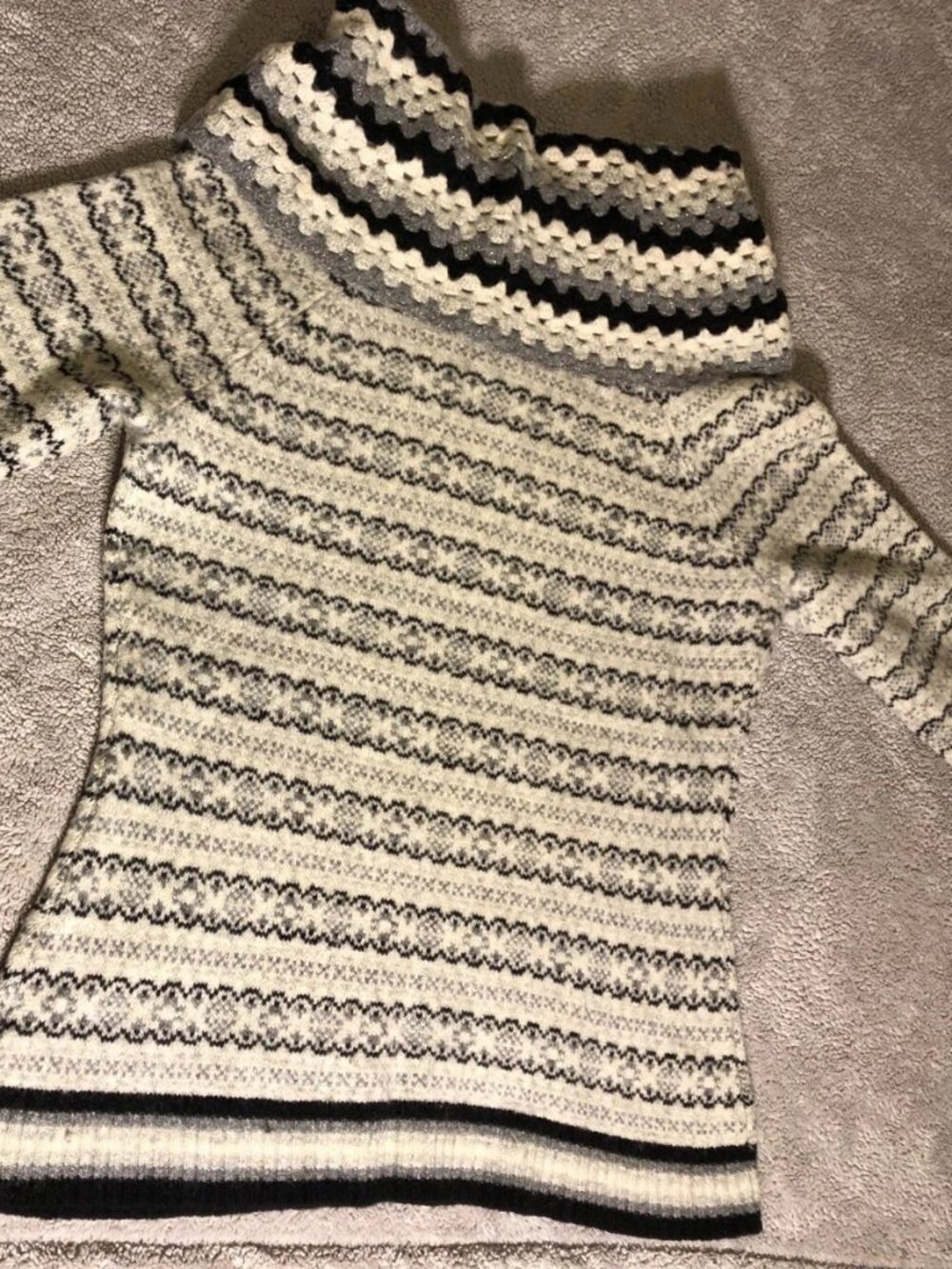 Nine West Turtleneck Sweater Size L Lambs Wool